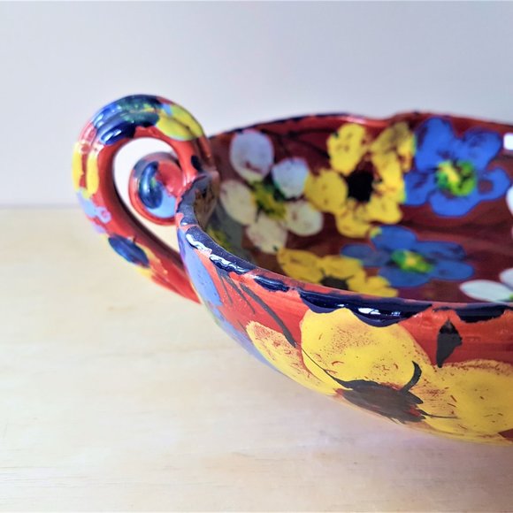 Vintage Handmade Italian Red Floral Bowl. - Picture 7 of 8